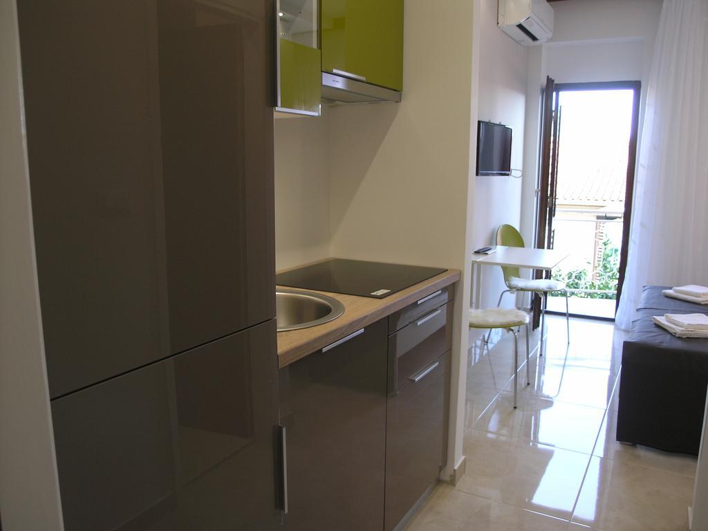 Apartments Dobrila Podgora Bagian luar foto