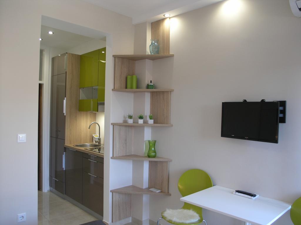Apartments Dobrila Podgora Bagian luar foto